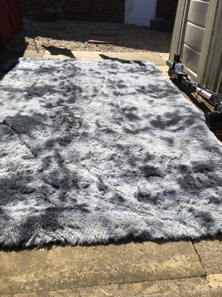 None slip rug £15