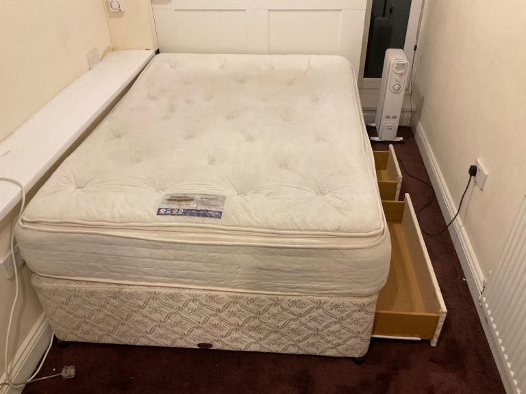 Double mattress ( 12 inch )