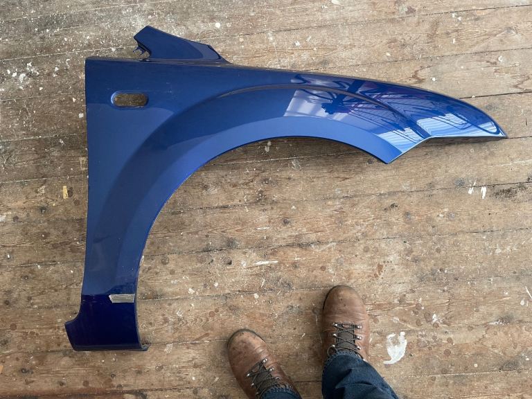 Focus st 225 pfl front wing