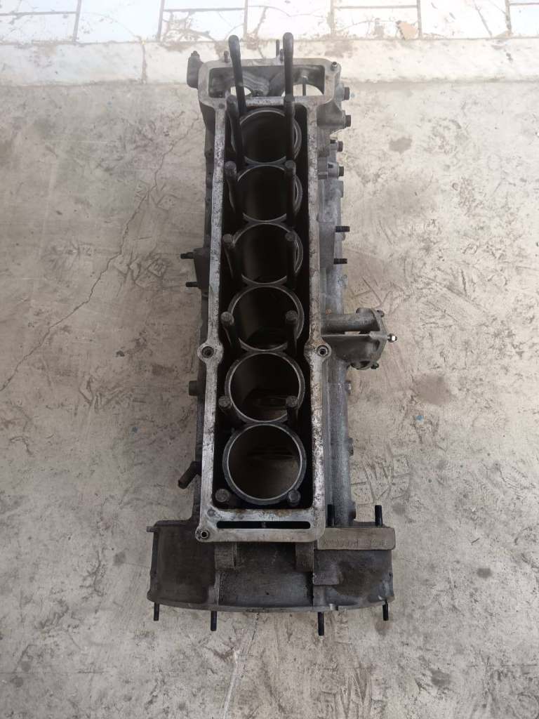 Engine block Maserati Mistral 4000