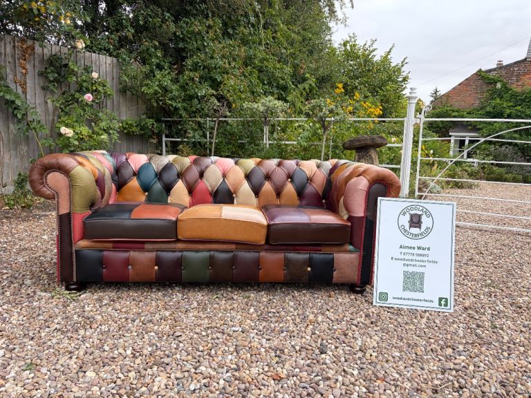 Beautiful Chesterfield Harlequin Leather 3 Seater Sofa 