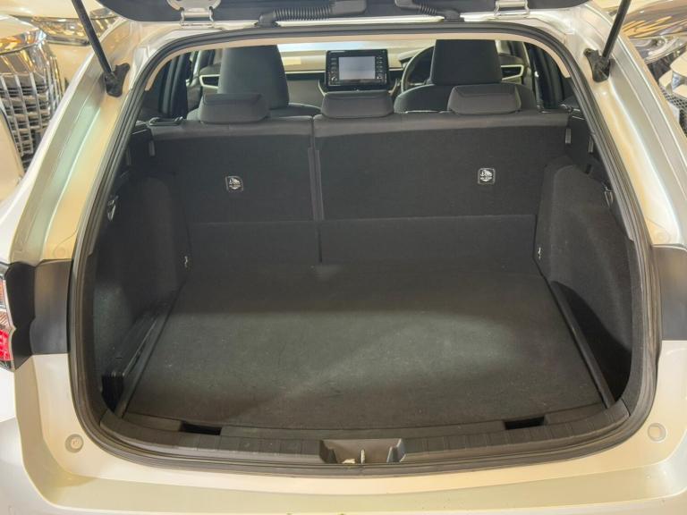 2020 Toyota Corolla 1 790 CC TOYOTA COROLLA TOURING Hybrid