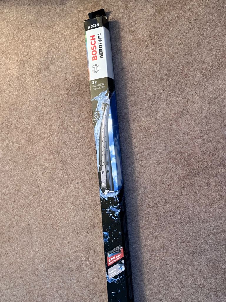Car wiper blades Bosch A323S