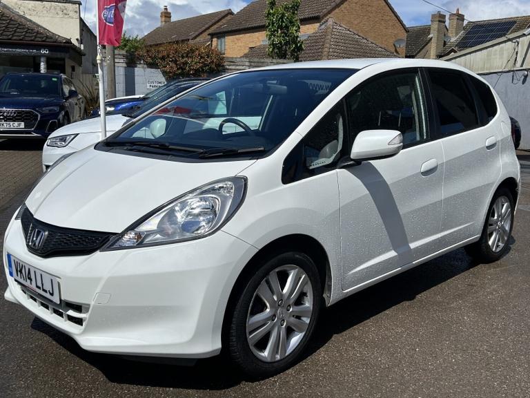 HONDA JAZZ 1.4 i-VTEC ES Plus 2014
