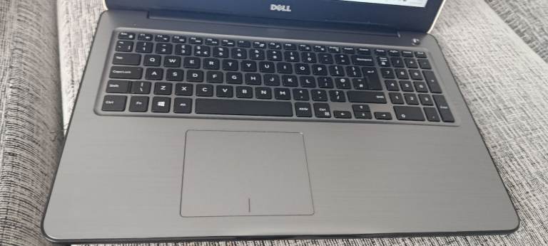 Dell Inspiron 5567 15.6" Laptop