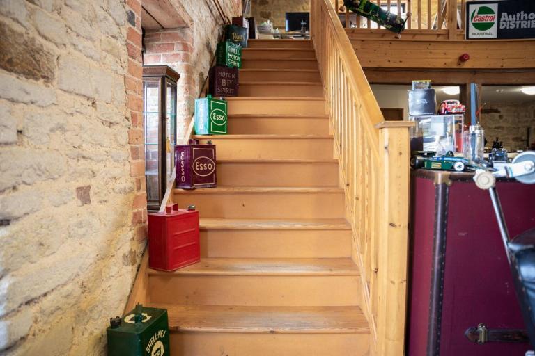  Land Rover Defender 110 3.0 D300 MHEV X-Dynamic HSE Auto 4WD Euro 6 (s/s) 5dr Diesel Automatic