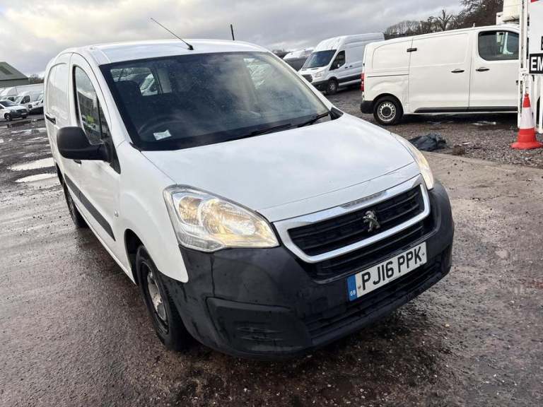 2016 Peugeot Partner Partner CRC HDi Crew Cab DIESEL Manual