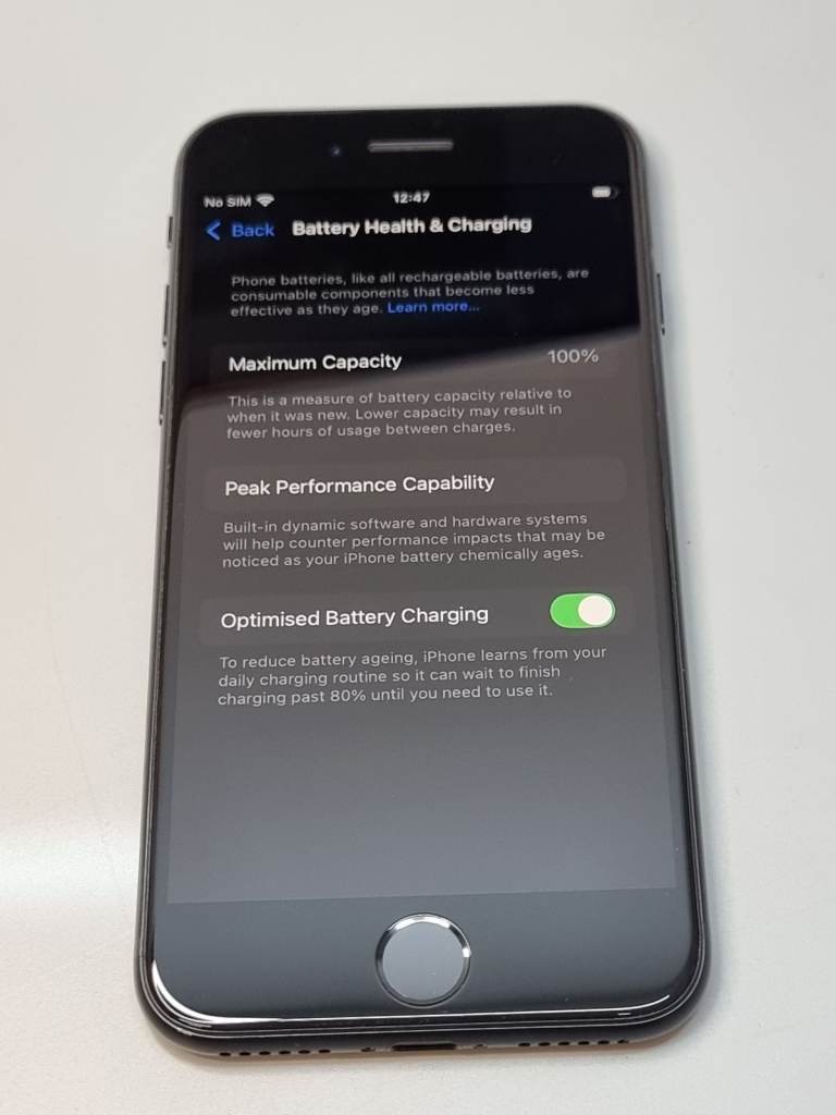 iPhone SE 3rd 2022 in perfect condition, 128GB, Battery 100% capacity, Midnight blue 