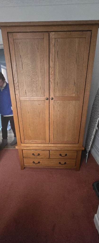 Solid wood 2 door wardrobe with drawers 