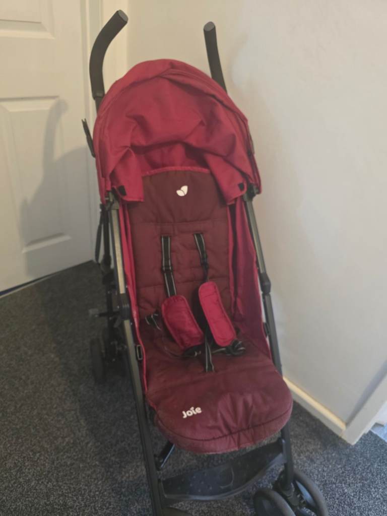 Stroller/pushchair 