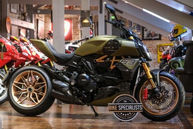 Ducati Diavel Lamborghini