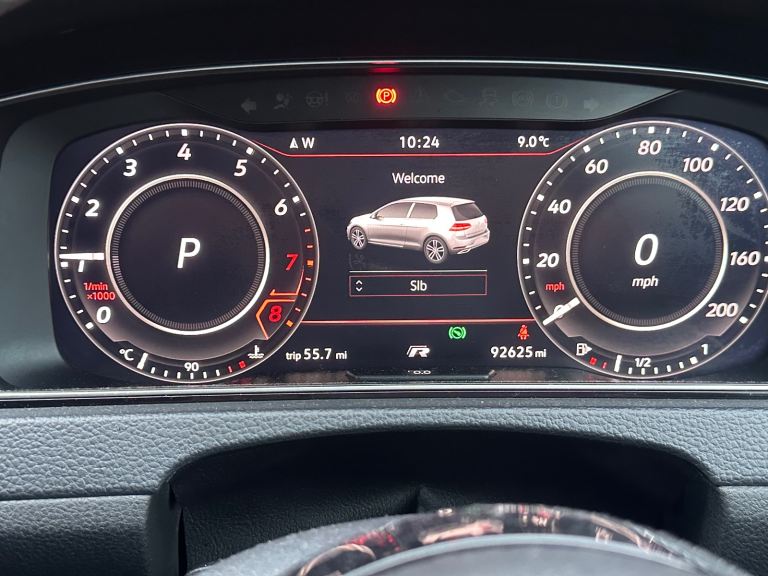 Volkswagen, GOLF, Hatchback, 2017, Semi-Auto, 1984 (cc), 3 doors