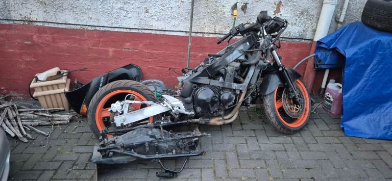 Kawasaki ZZR600 Rolling Frame with V5