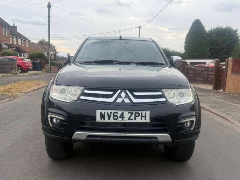Mitsubishi L200 Barbarian pickup double cab automatic - Long MOT-FUll history