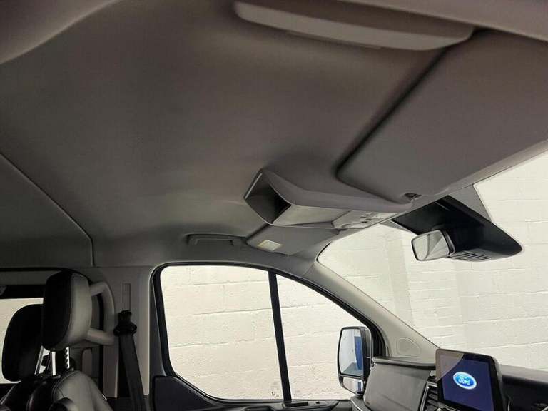 2022 Ford Tourneo Custom 2.0 EcoBlue Hybrid 185ps L/R 8 Seater Titanium X MPV DIESEL Manual