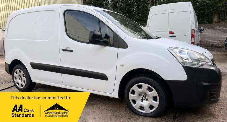 2018 Peugeot Partner 850 1.6 BlueHDi 100 Professional Van [non SS] PANEL VAN DIESEL Manual