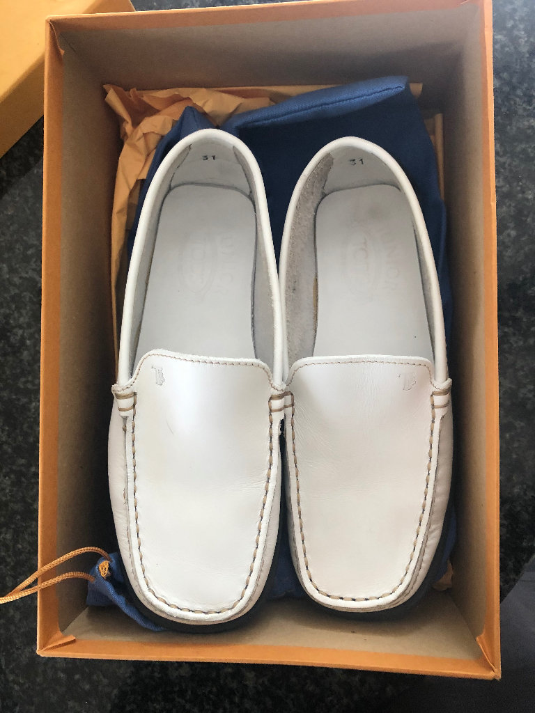 Boys Tod’s Junior White Leather Loafers size 31