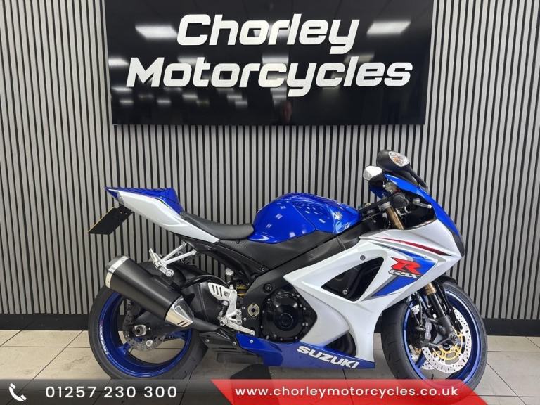 2008-58 Suzuki GSXR 1000cc K8 sports bike in excellent condition