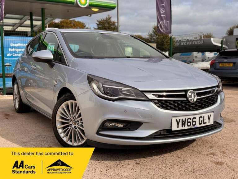 Vauxhall Astra 1.6 CDTi BlueInjection Elite Hatchback 5dr Diesel Manual Euro 6 (s/s) (136  Diesel...