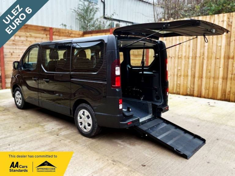 2023 Renault Trafic 4 Seat Wheelchair Accessible Disabled Access Vehicle WAV MPV Diesel Manual