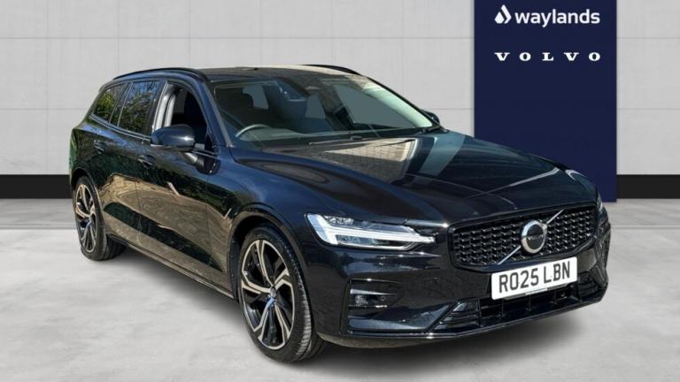 2025 Volvo V60 Plus, B4 Mild hybrid, Petrol, Dark Estate Petrol Automatic