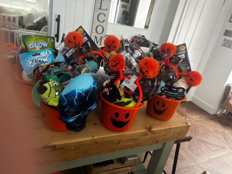 Halloween Party Buckets with Toys and Face Tattoos – NEW