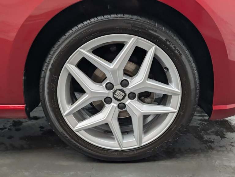 2021 SEAT Ibiza 1.0 MPI FR Hatchback 5dr Petrol Manual Euro 6 (s/s) GPF (80 ps) NAVIGATION+ HATCH...