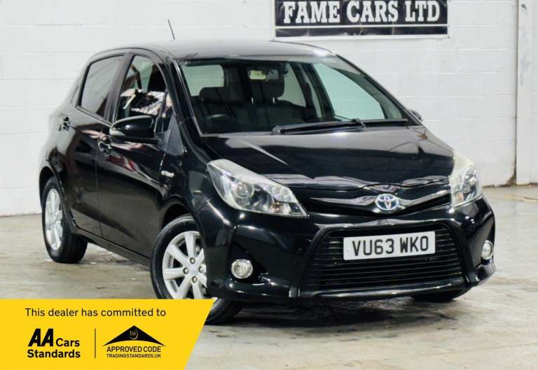 2013 Toyota Yaris 1.5 VVT-i Hybrid T4 5dr CVT HATCHBACK PETROL/ELECTRIC Automatic