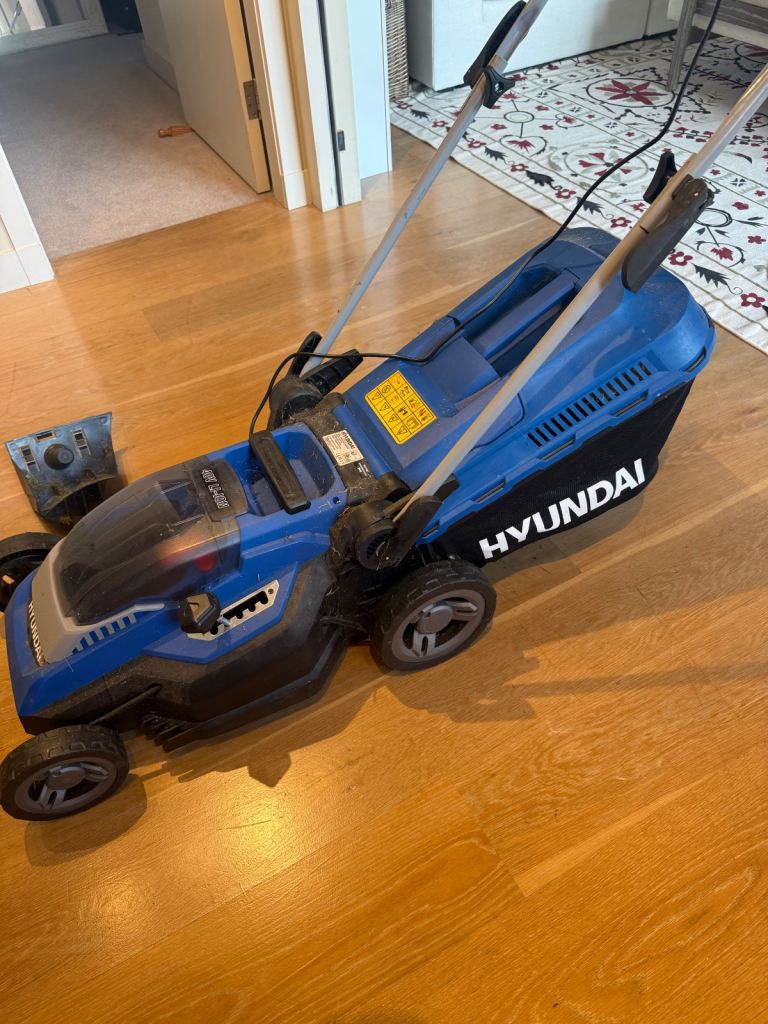 image for Lawnmower - Hyundai Electric 40V LI-ION Lawnmower