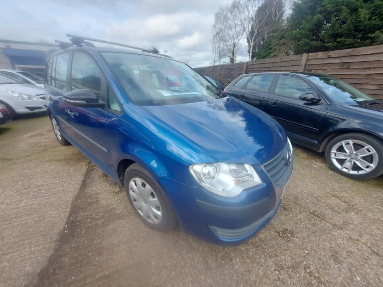 VOLKSWAGEN TOURAN 1.9 TDI BlueMotion Tech S 2010