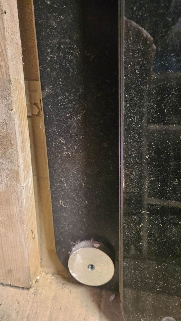 Free glass from tv stand