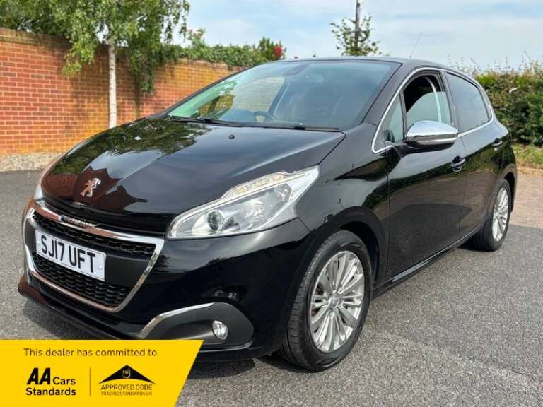 Peugeot 208 BLUE HDI ALLURE 79k 5 DOOR FULL HISTORY CHEAP TAX 12 MONTH MOT