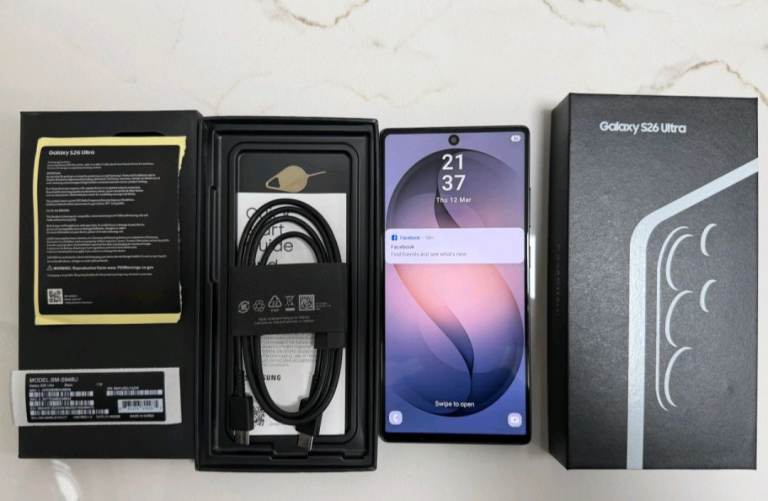 Samsung Galaxy S26 Ultra - Black, As Good As New