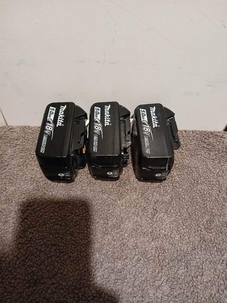 image for Makita battery 