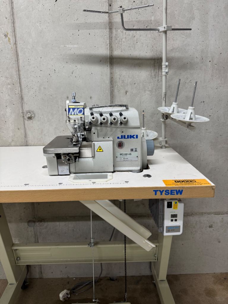 Juki MO-6814S/DD10 4-Thread Overlocker 