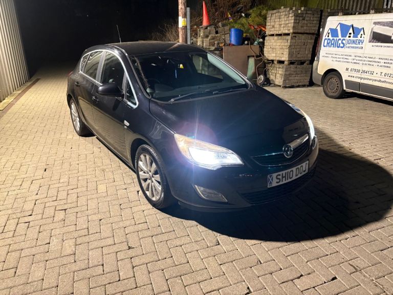 Vauxhall, ASTRA, Hatchback, 2010, Manual, 1598 (cc), 5 doors