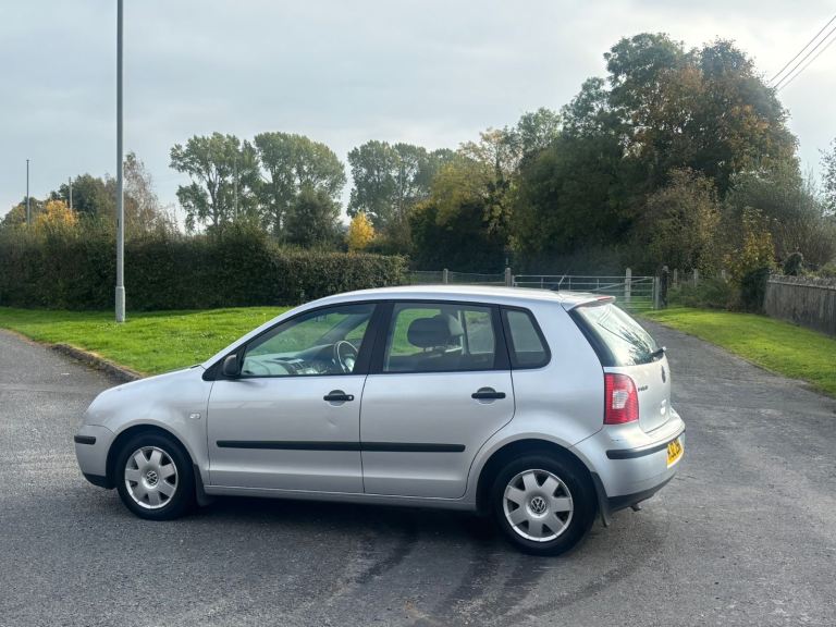 AUTOMATIC Volkswagen polo , MOT Oct 26