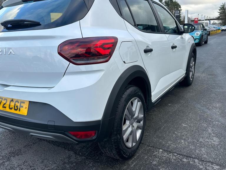 2023 Dacia Sandero Stepway 1.0 TCe Essential Euro 6 (s/s) 5dr HATCHBACK Petrol Manual
