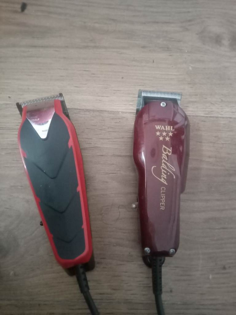 Hair clippers 