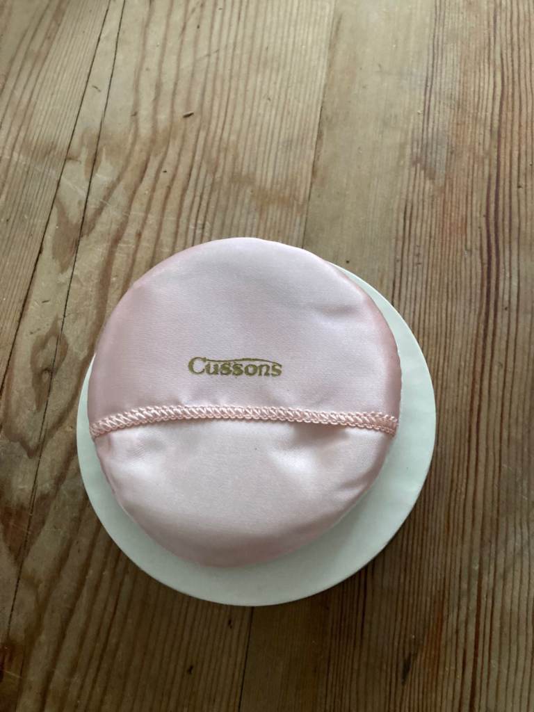 Vintage Cussons Linden Blossom Talc powder never used