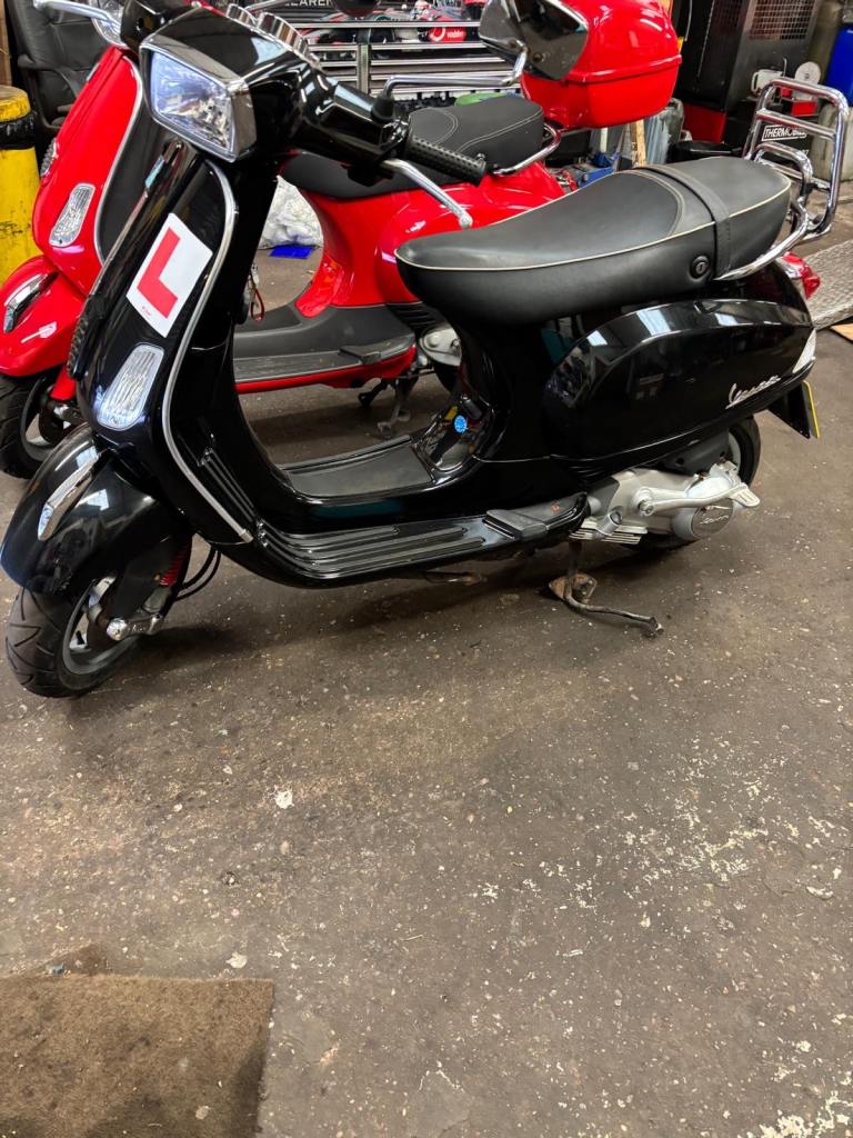 Piaggio, VESPA, 2008, 124 (cc)