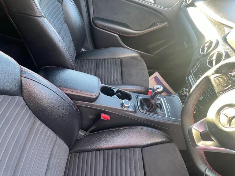 2017 Mercedes-Benz B Class 1.5 B180d AMG Line Euro 6 (s/s) 5dr MPV Diesel Manual