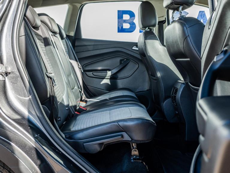 2017 Ford Kuga 2.0 TDCi Titanium Euro 6 (s/s) 5dr HATCHBACK Diesel Manual