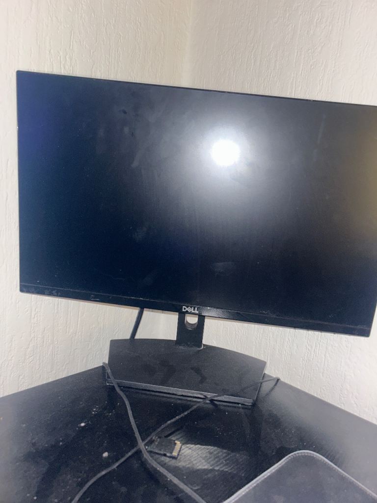 Gaming monitor (missing power wire)