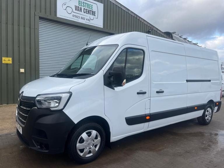 2021 Renault Master LM35dCi 135 Business+ Medium Roof Van PANEL VAN DIESEL Manual