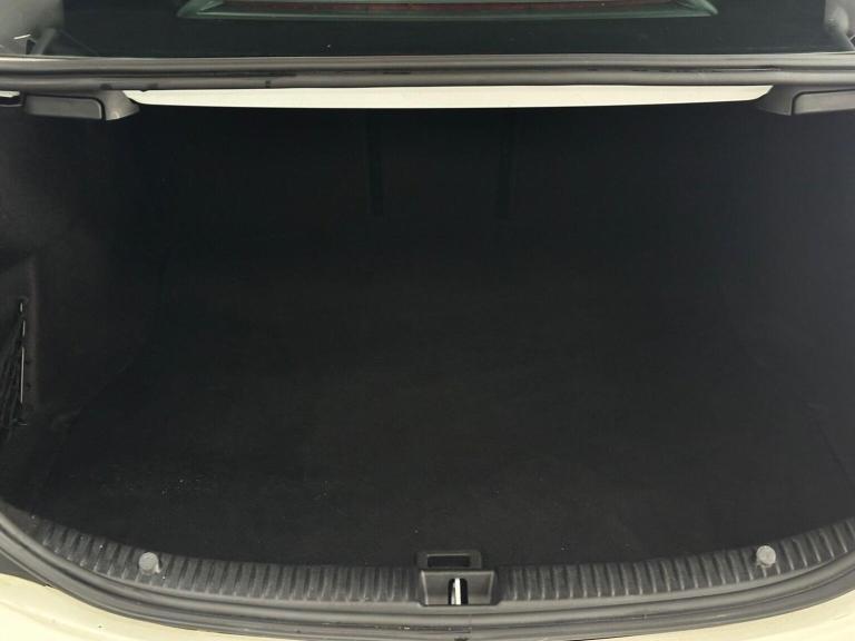 MERCEDES-BENZ C CLASS 2.1 C220d AMG Line (Premium) G-Tronic+ Euro 6 (s/s) 4dr