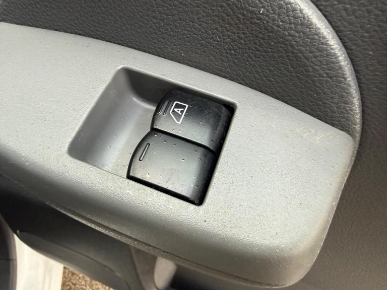 2020 Nissan e-NV200 40kWh Tekna Auto SWB 5dr (Quick Charge) PANEL VAN Electric Automatic