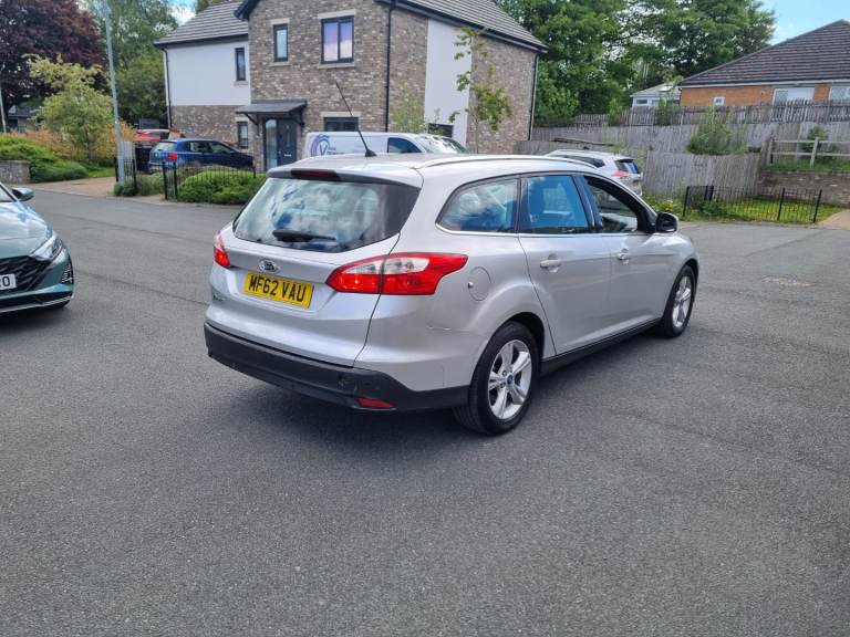 2012 FORD FOCUS 1.6 ZETEC ESTATE F/S/H LONG MOT OWNED 6YRS FAMILY RUN AROUND CAR