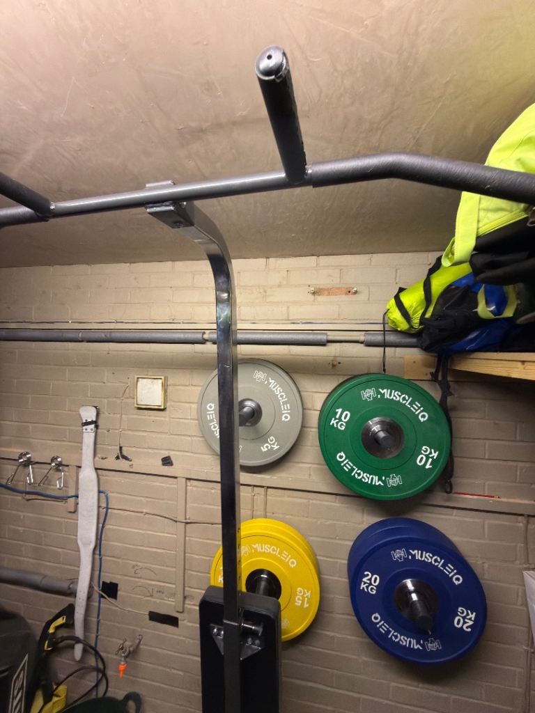 Ironmaster pull up bar attachment 