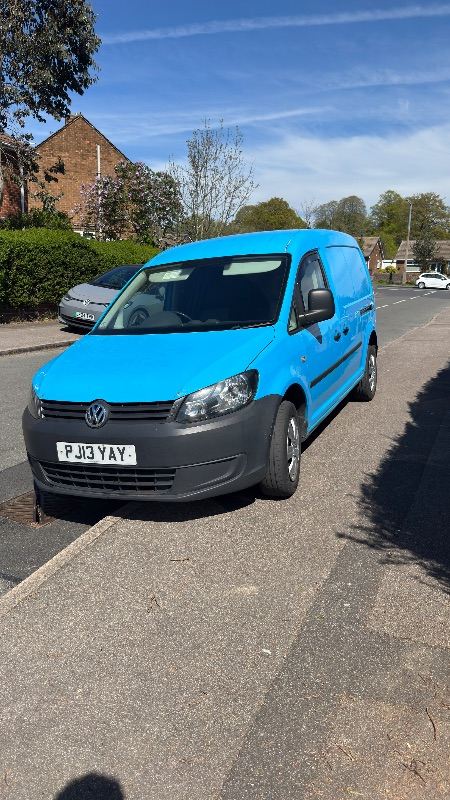 Volkswagen, CADDY MAXI, Panel Van, 2013, Manual, 1598 (cc)
